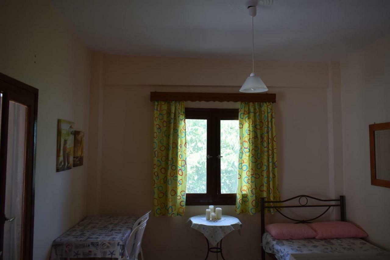 The Family Place - Cosy Double Bedroom Apartment On Beach Of Kallithea, Chalkidiki Kallithea  Bagian luar foto