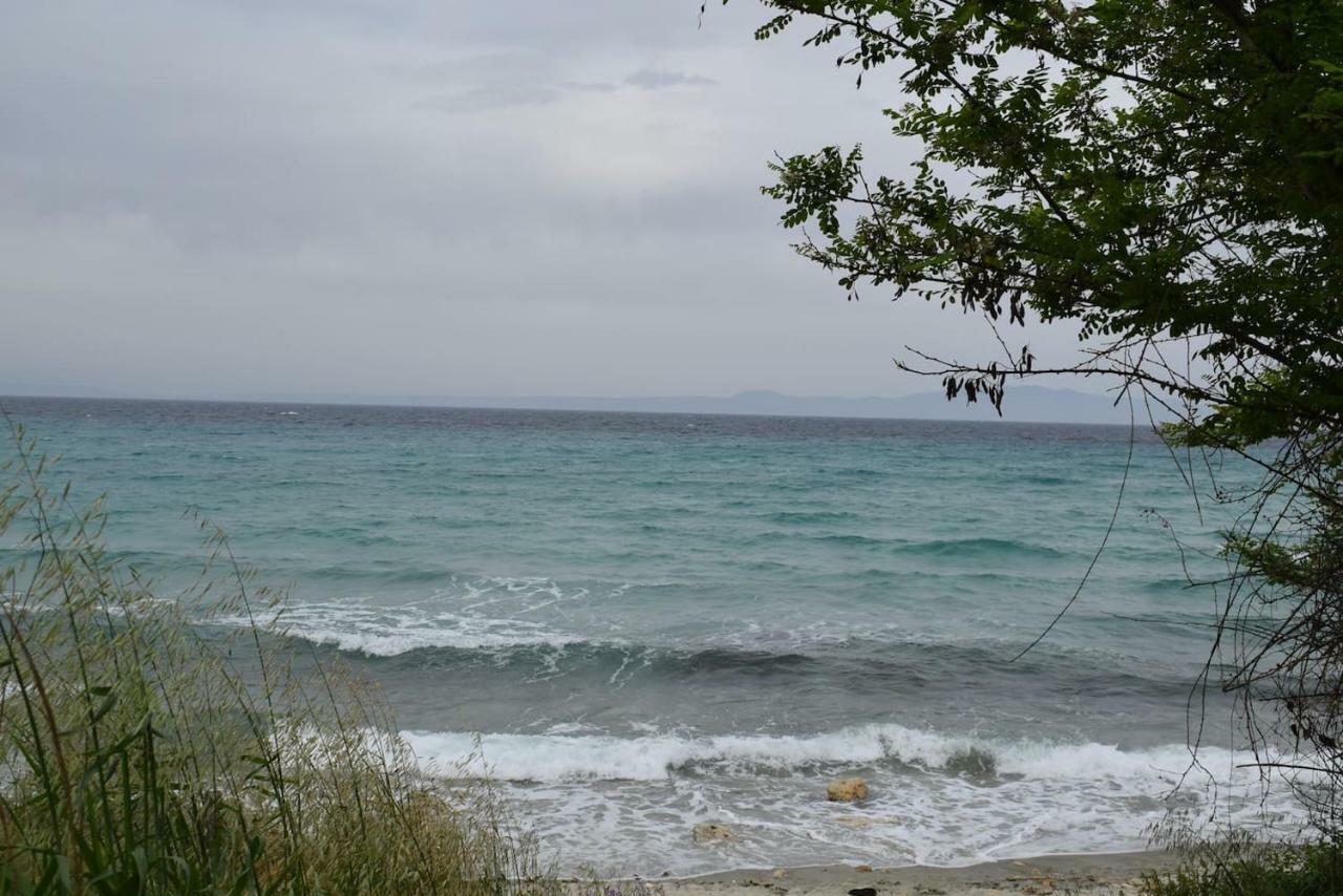 The Family Place - Cosy Double Bedroom Apartment On Beach Of Kallithea, Chalkidiki Kallithea  Bagian luar foto